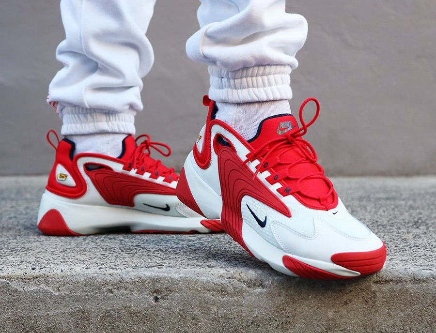 red and white nike zoom