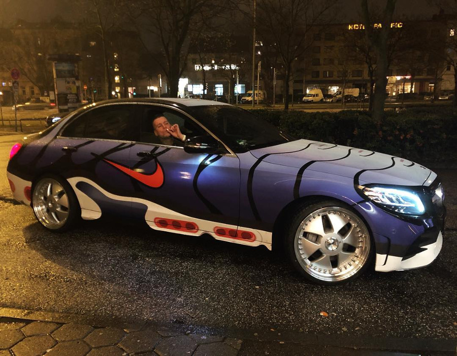 voiture personnalisée Air Max Plus og Voltage Purple bonez187erz