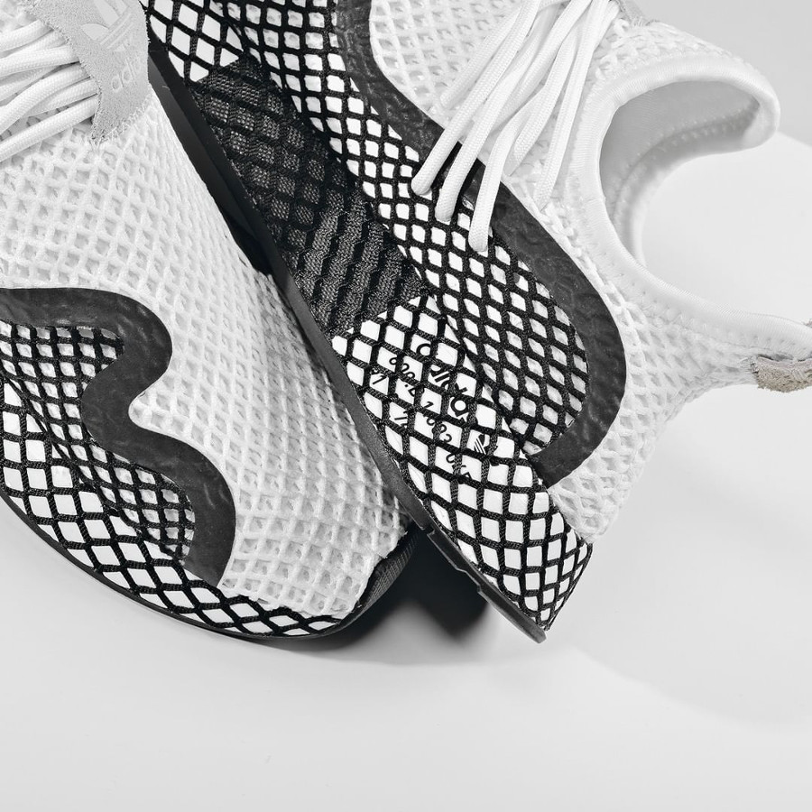 Adidas Deerupt S blanche et noire (2)