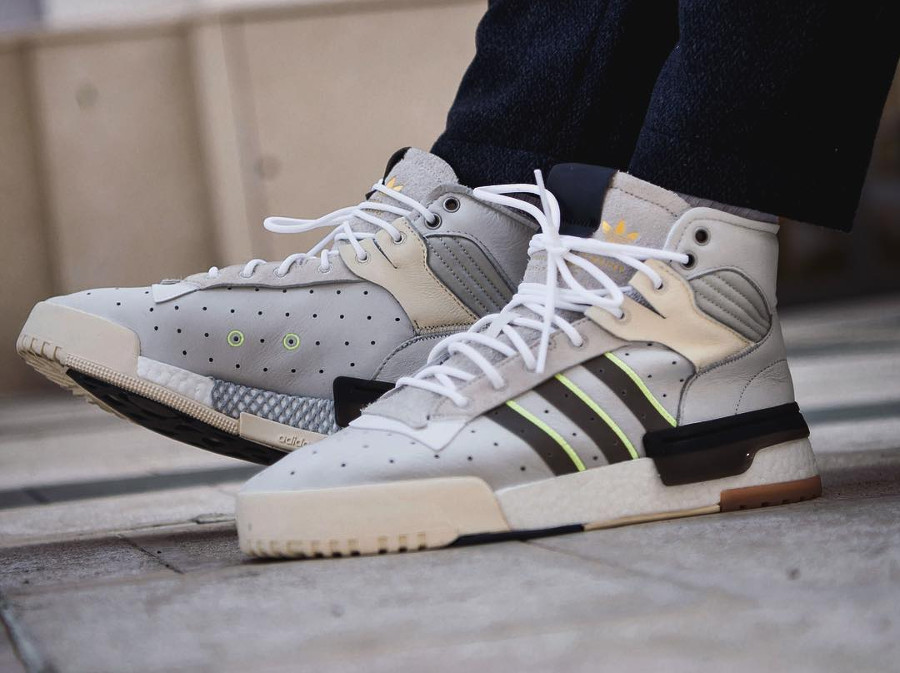 adidas rivalry basse