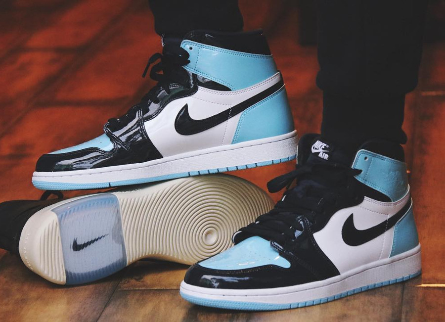 jordan retro 1 unc blue chill