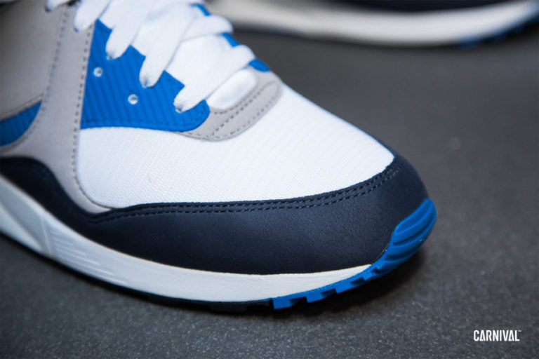 nike air max light og blue