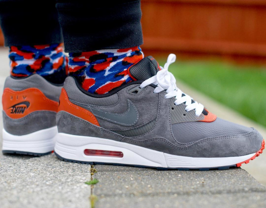 size x nike air max light