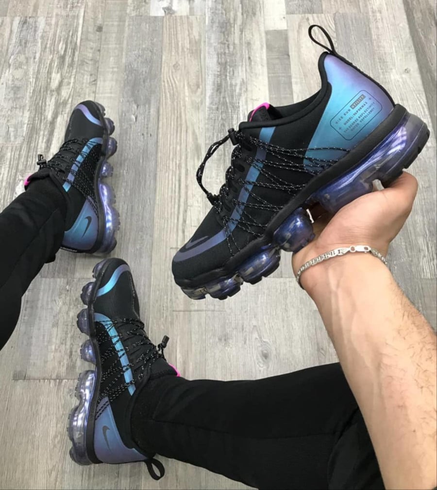 nike running vapormax utility throwback future trainers in black and iridescent