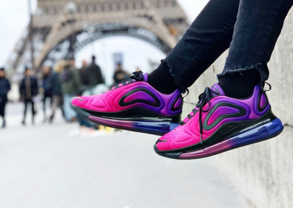 Nike Wmns Air Max 720 Sunset Hyper Grape Pink Black (couv)