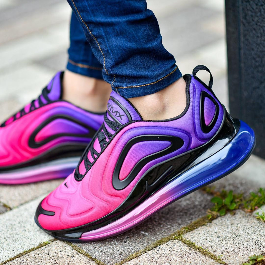 Nike air new. Nike Air Max 720 фиолетовые. Nike Air Max 720. Найк Эйр Макс 720. Nike Air Max 720 Womens.