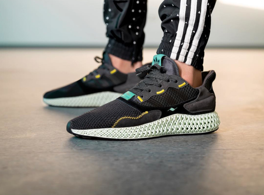 Faut-il acheter la Adidas ZX 4000 4D Grise Carbon Solar Yellow BD7865