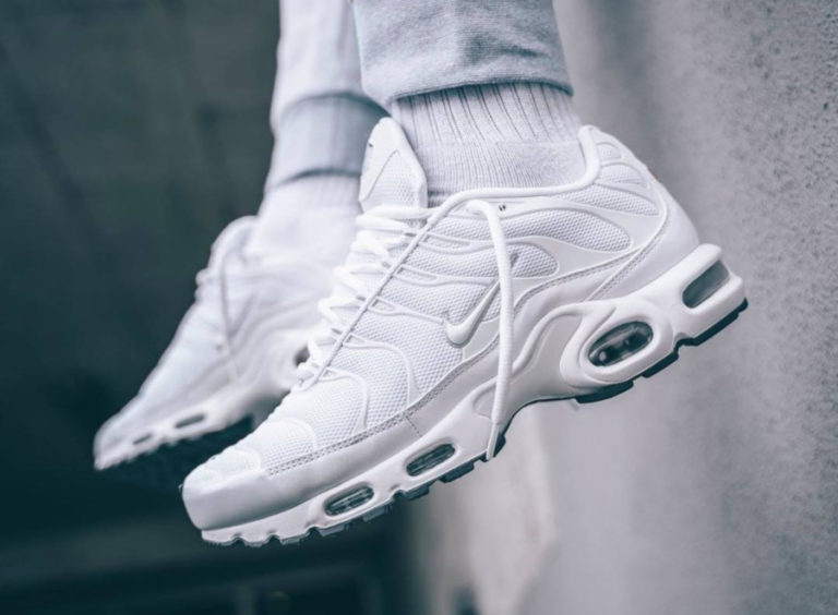 air max tn blanche ToplantA lar GOLDEN DELUXE HOTEL