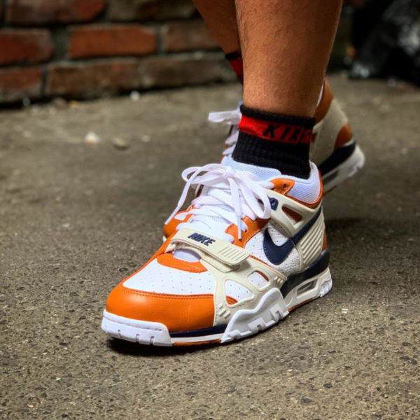 Fautil acheter la Nike Air Trainer 3 QS Medicine Ball 2019 CJ1436100