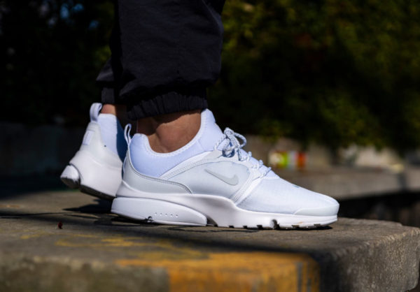 Nike Presto Fly World blanche Triple White AV7763-101