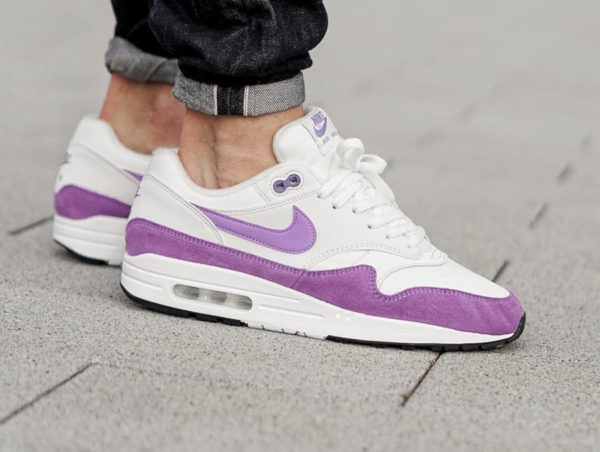 nike air max 1 atomic violet