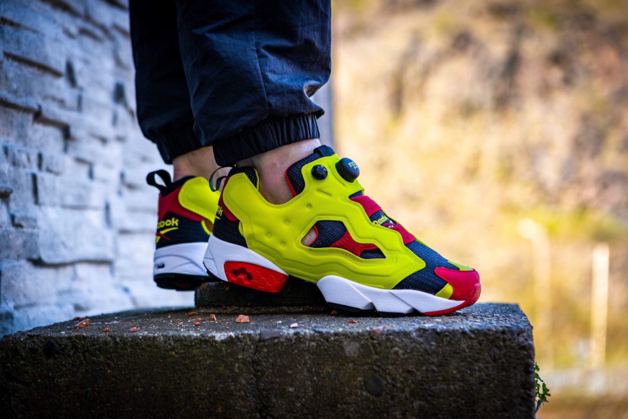 reebok pump fluo