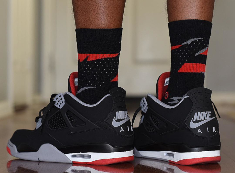 jordan 4 retro bred on feet
