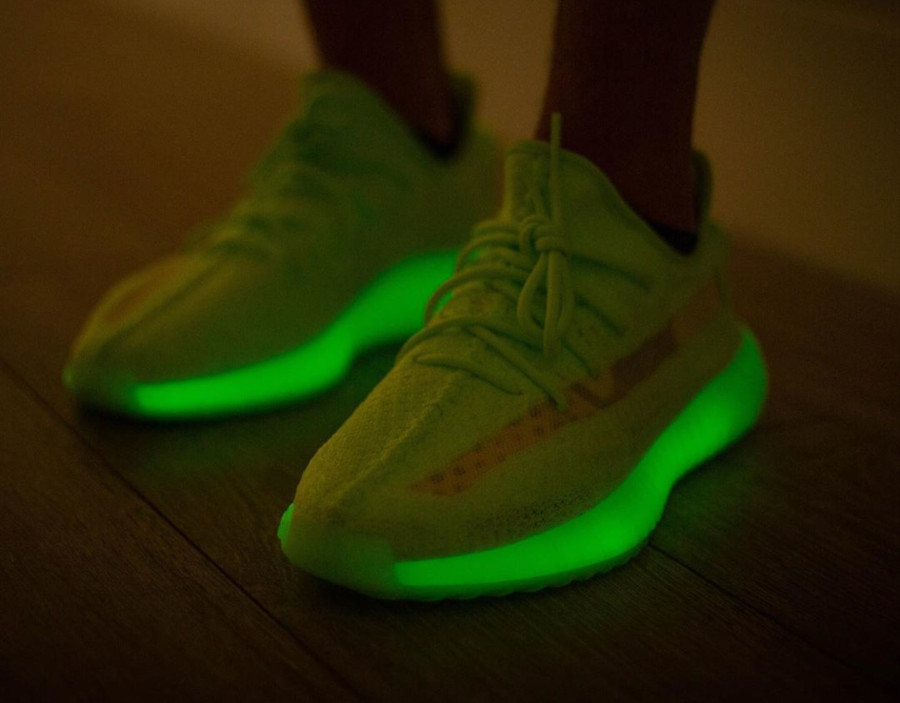 yeezy 350 vert fluo