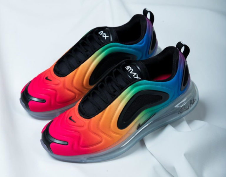 multicolor air max 720