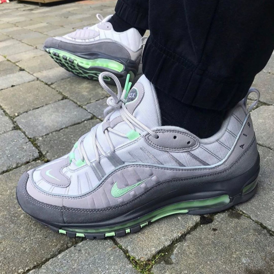 nike air max 98 fresh mint