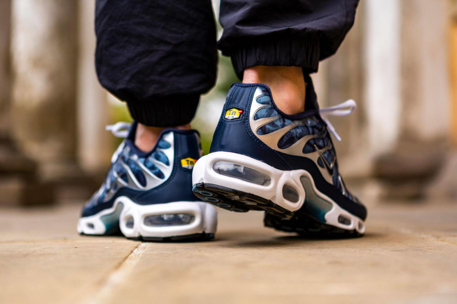 nike air max plus og blue shadow