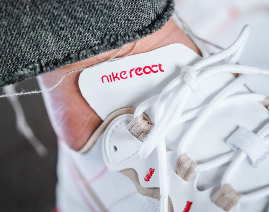 Nike Wmns React Element 55 White Desert Ore Ember Glow (1)