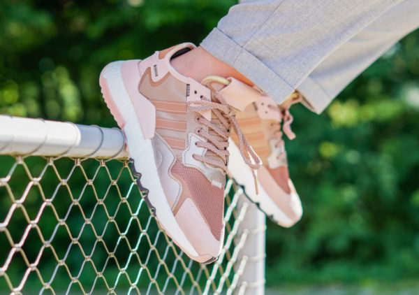 Faut il acheter la Adidas Nite Jogger W Bronze Rose Gold EE5908
