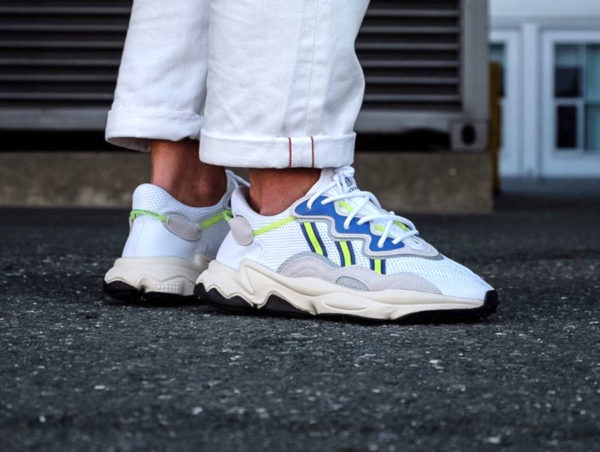 adidas ozweego ftwr white