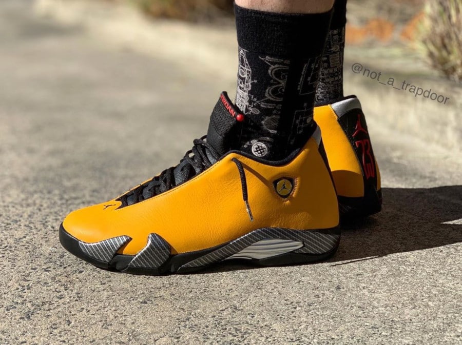 nike air jordan 14 retro ferrari