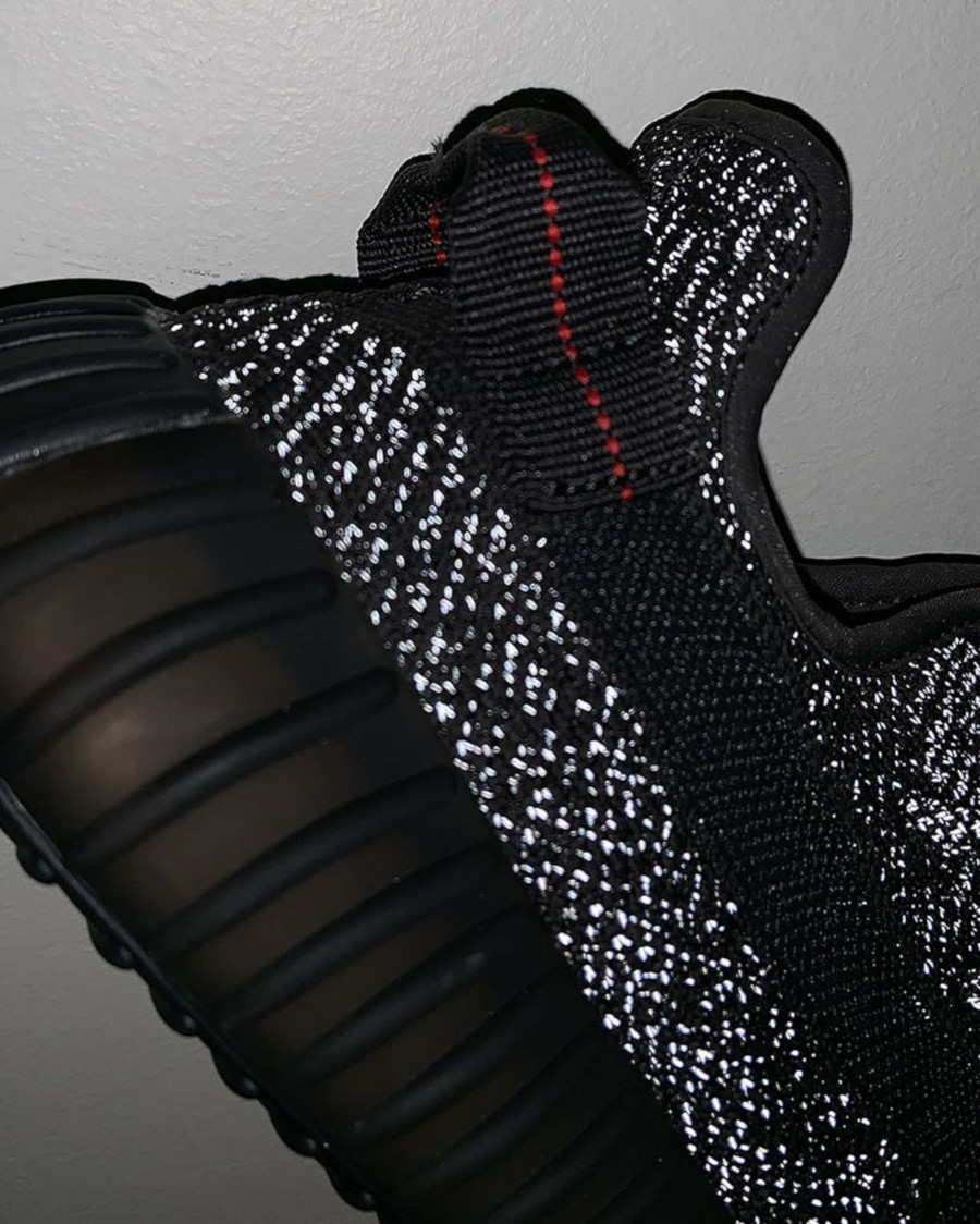 YEEZY 350 V2 BLACK Reflective VS Non Reflective Review