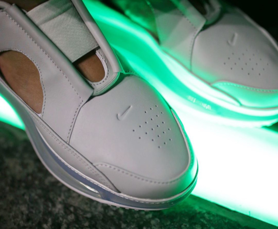 Nike Air Max Ff 720 AO3189-001 from 217,00 €