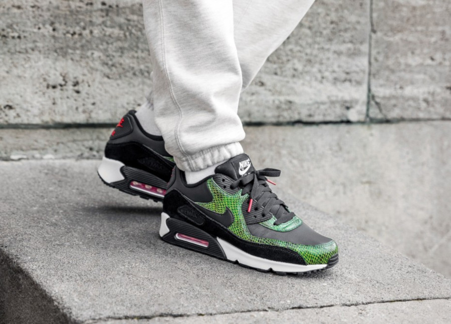 green python air max 90