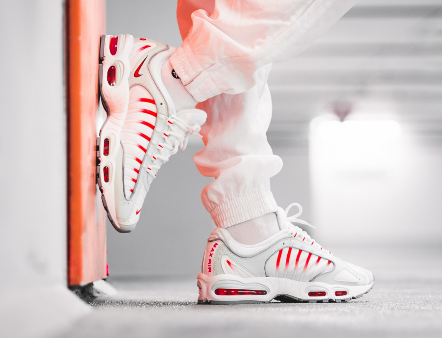 air max tailwind 4 red orbit