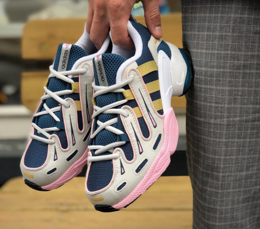 Gazelle bleu rose 2025