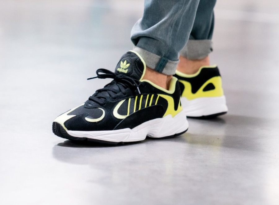 adidas noir et jaune fluo