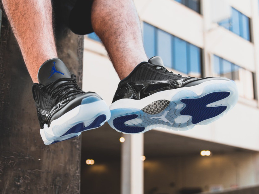 air jordan 11 retro low ie space jam