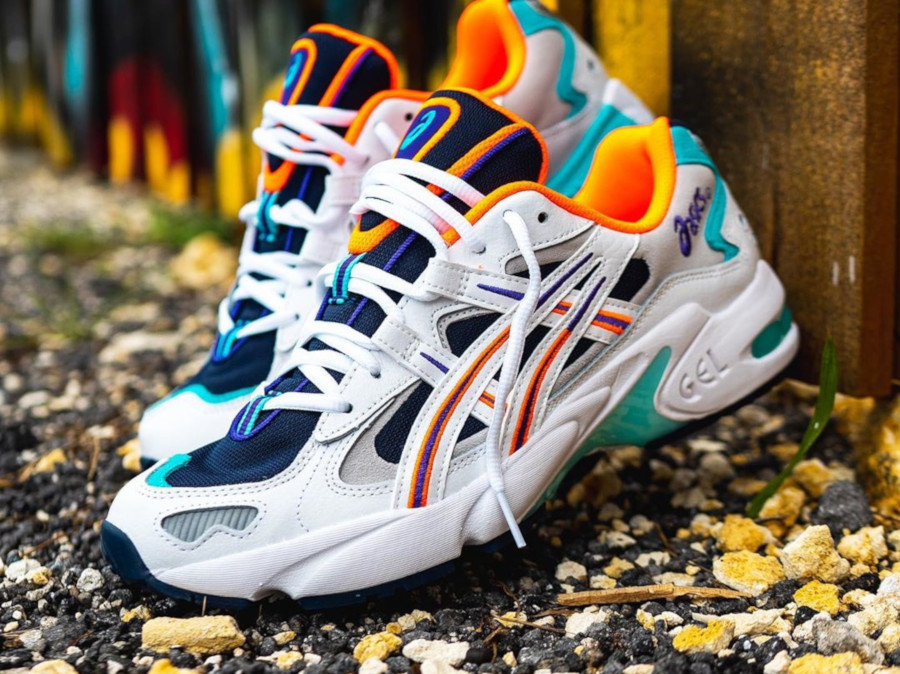 Asics Gel Kayano V OG blanche noire vert turquoise orange et violet (1)