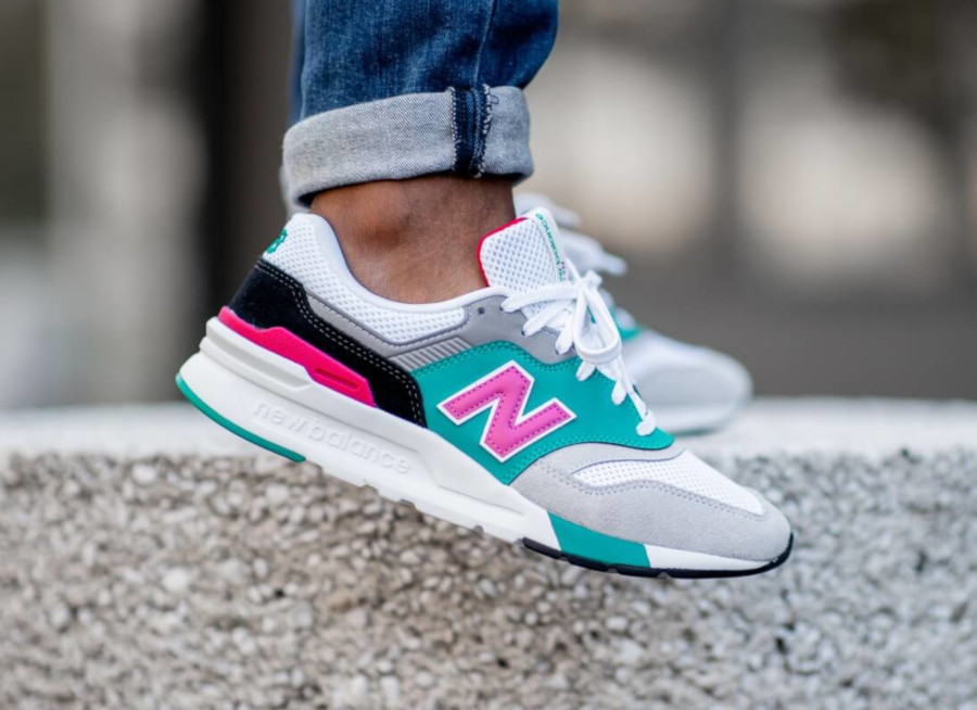 New balance bleu shop turquoise et rose