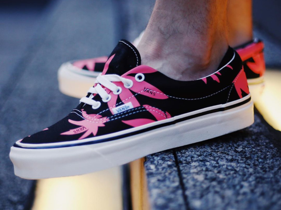 vans avec les roses