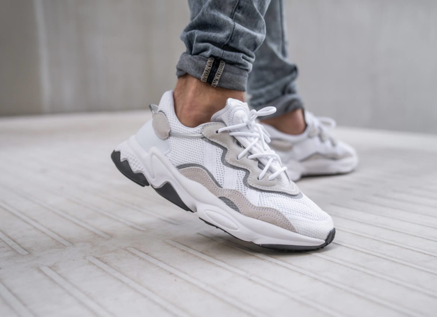 adidas ozweego gris