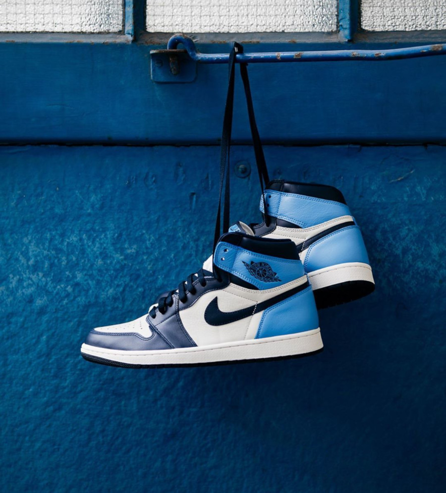 jordan bleu ciel et blanche