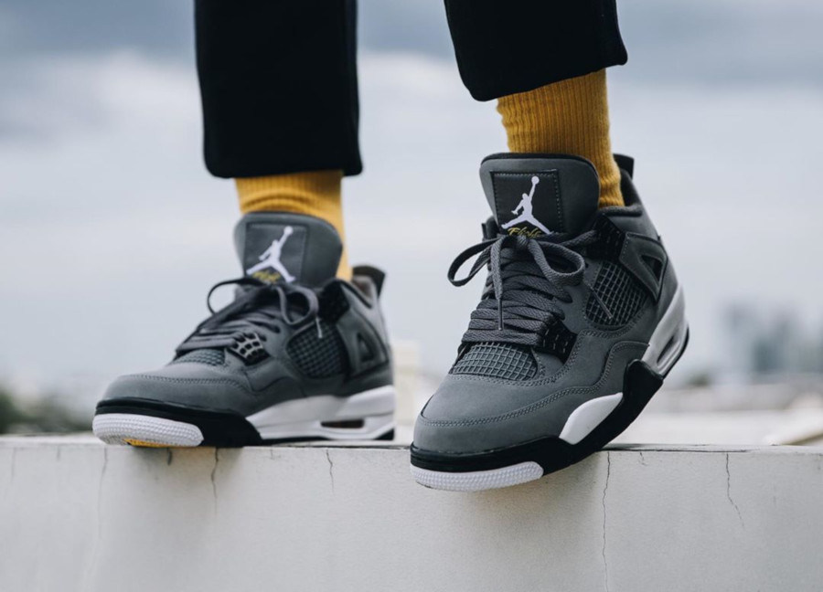 jordan 4 gris