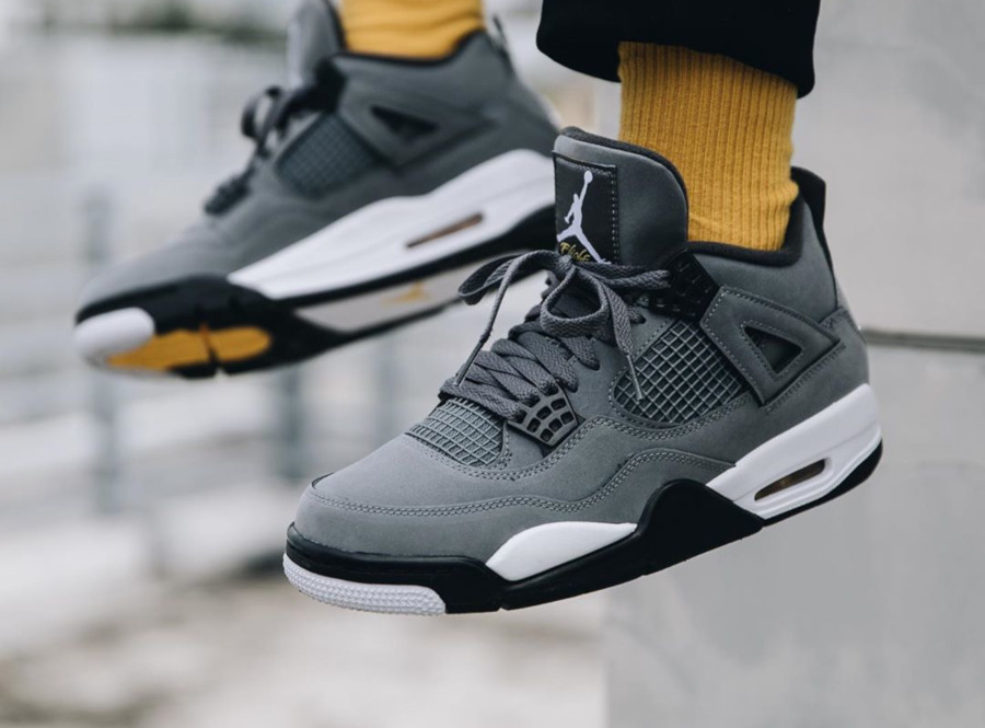jordan4 grise