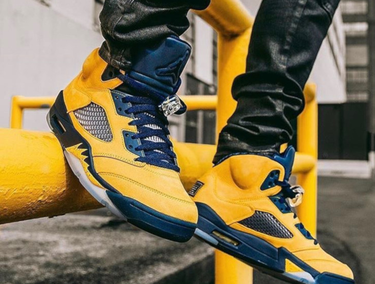 jordan retro 5 michigan