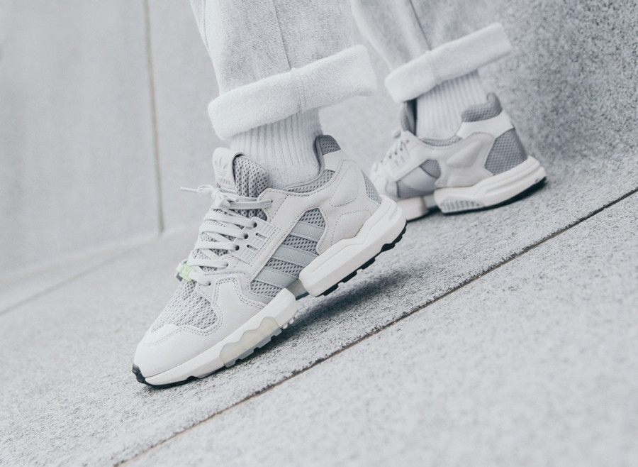 adidas zx torsion white