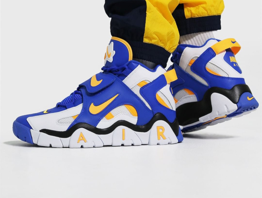 nike air barrage mid racer blue