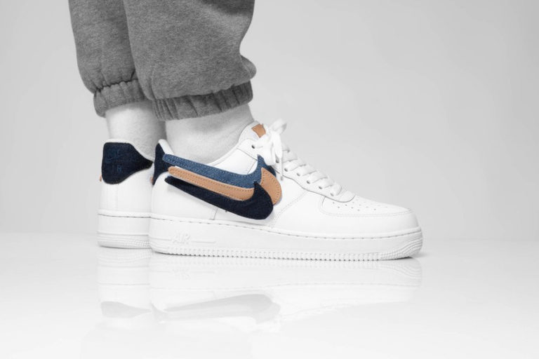 nike swoosh changeable
