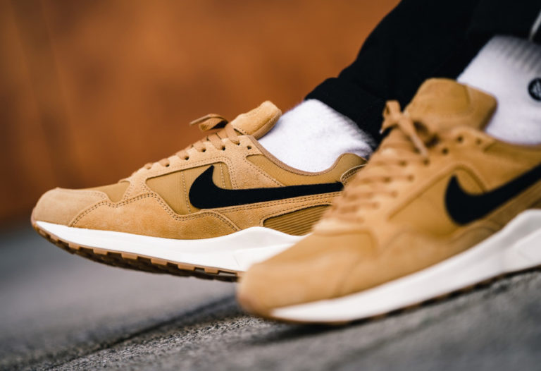 nike air pegasus 89 homme noir