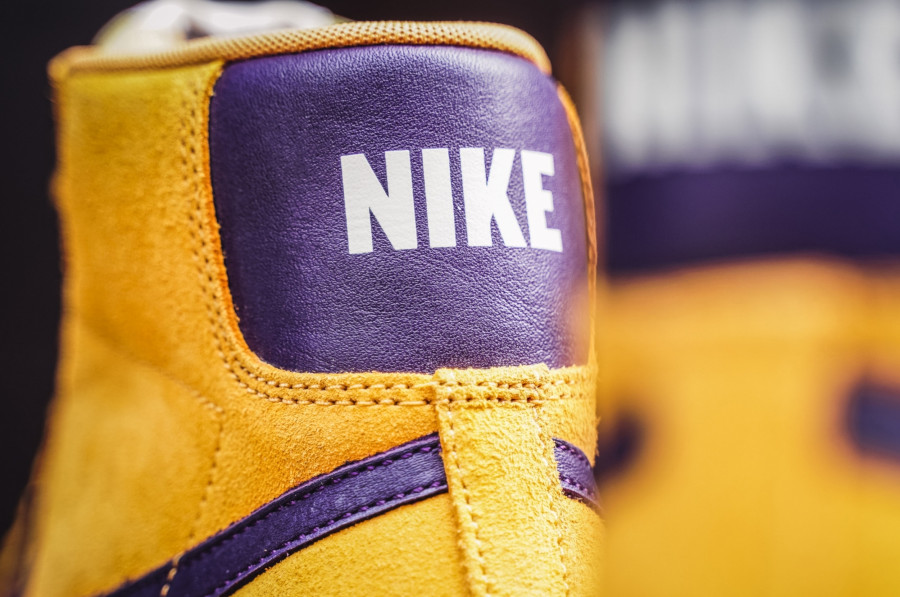 Nike-Blazer-mi-montante-en-suède-jaune-et-violet-1
