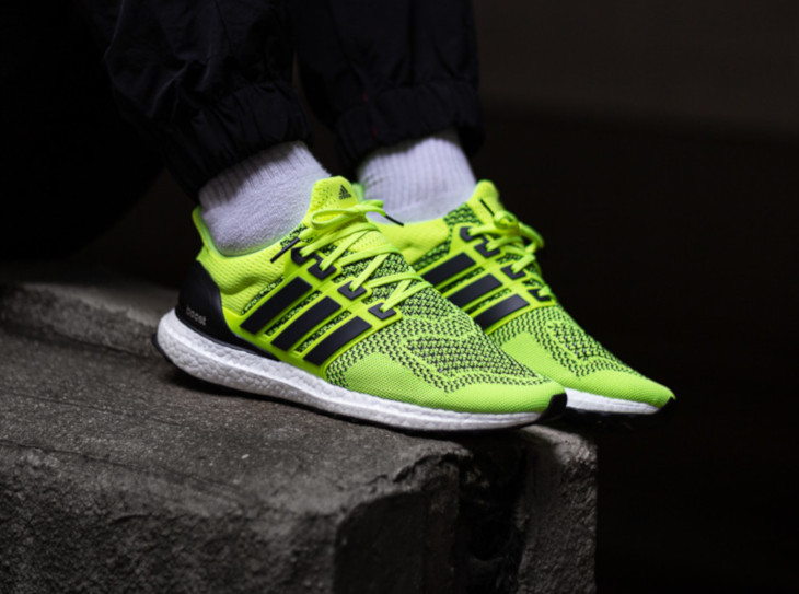 ultra boost jaune fluo