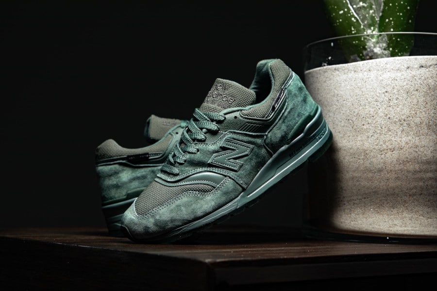 new balance 577 dark green