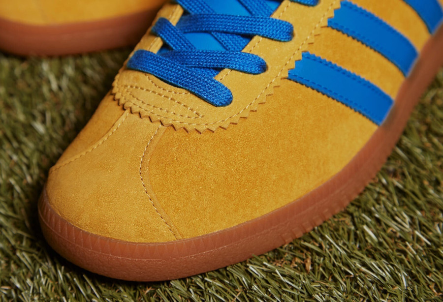Adidas-malmo-jaune-doré-et-bleu-2
