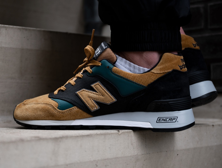 new balance m577