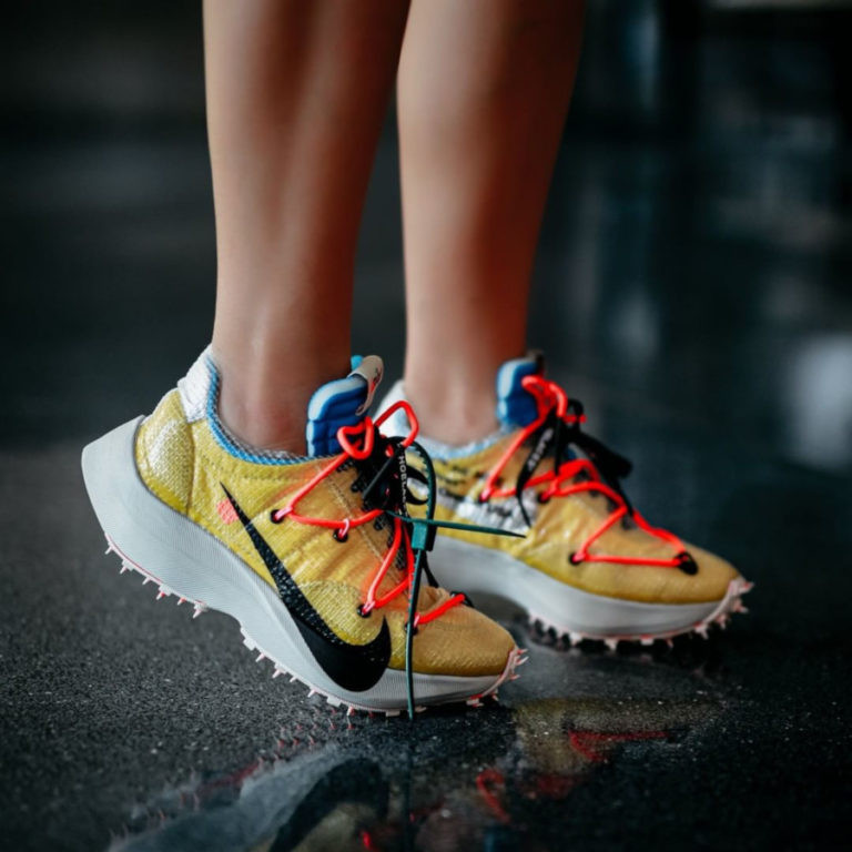 women's vapor street off white